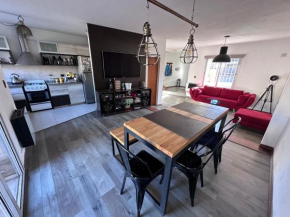 Habitación privada en vivienda compartida para viajeros!